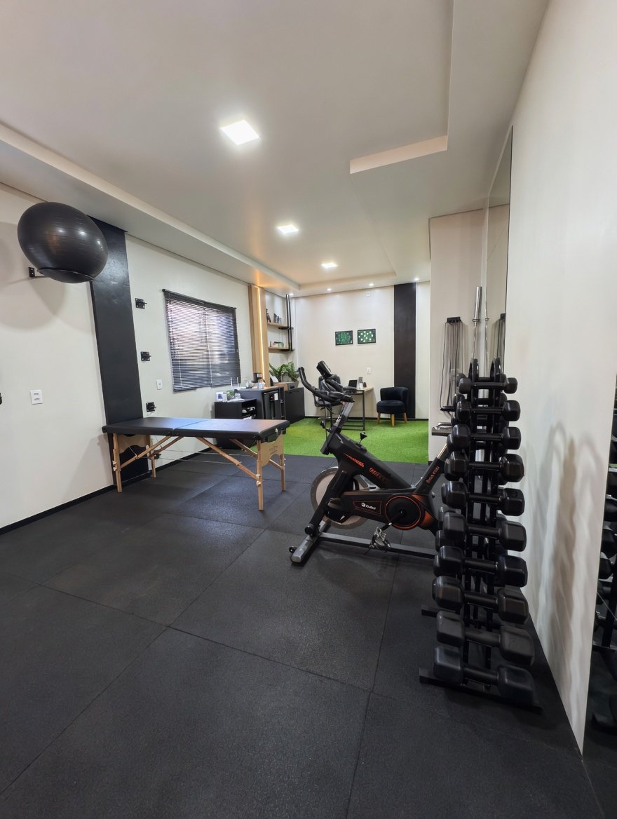Área de treino e reabilitação